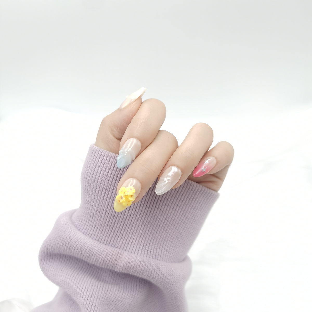 Sunny Blossom Short Almond Press On Nails