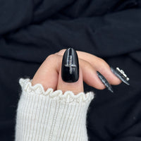 Shadow Requiem Black Chrome Oval Press On Nails