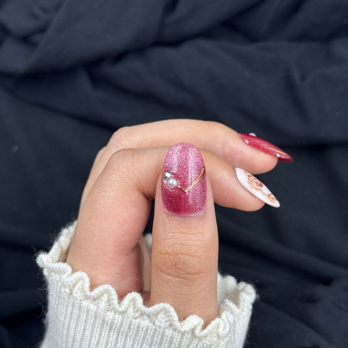 Rose Velvet Pearl Oval Press On Nails