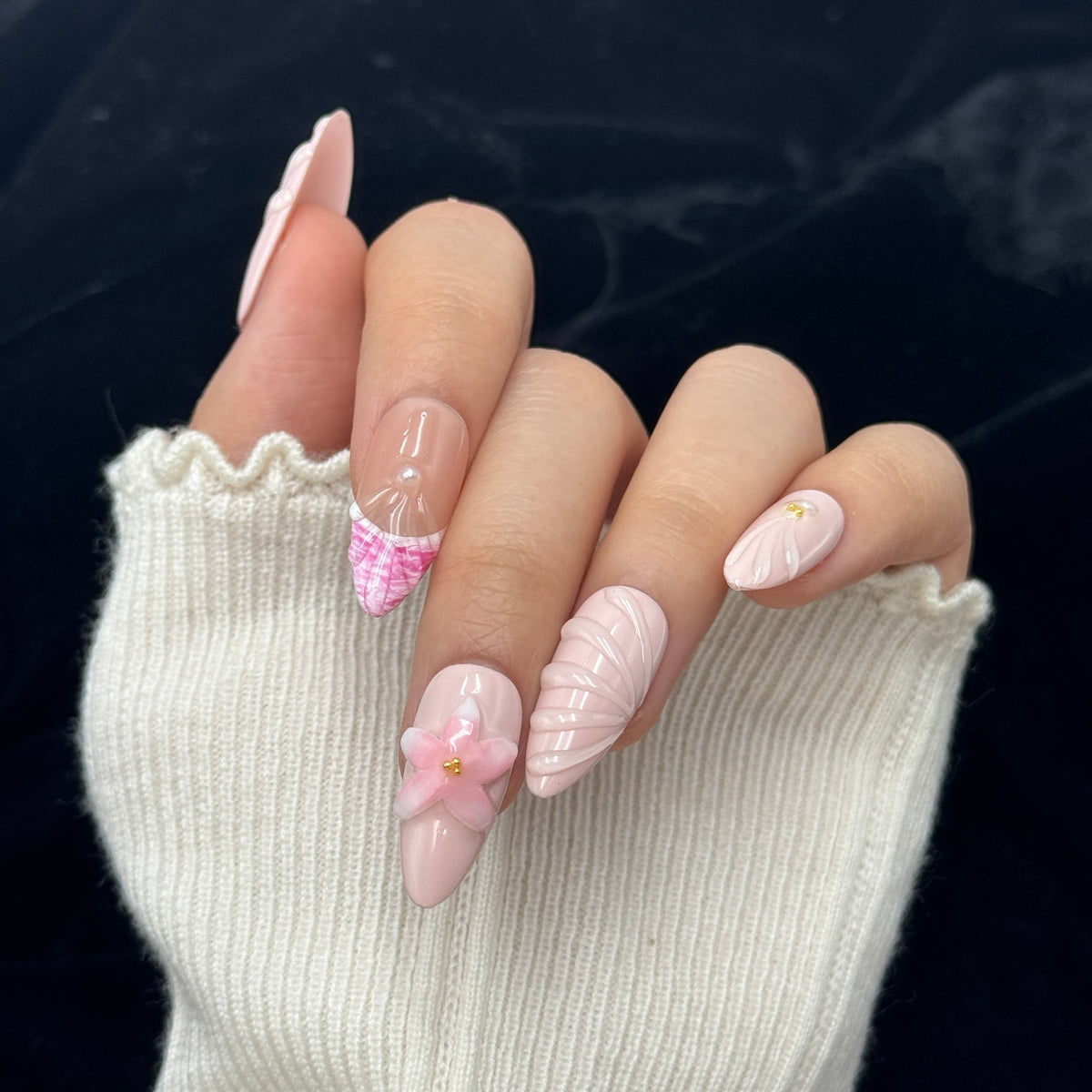 Blush Seashell Press On Nails