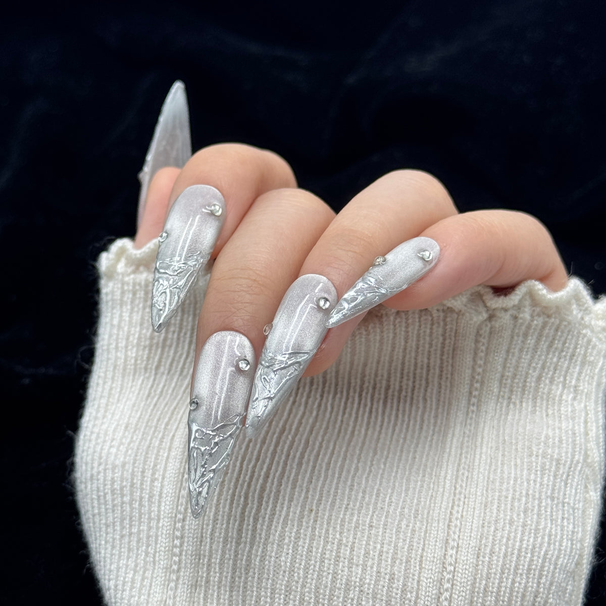 Silver Frost Sculpt Stiletto Press On Nails