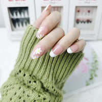 Daisy French Tip Extra Short Oval Press On Nails